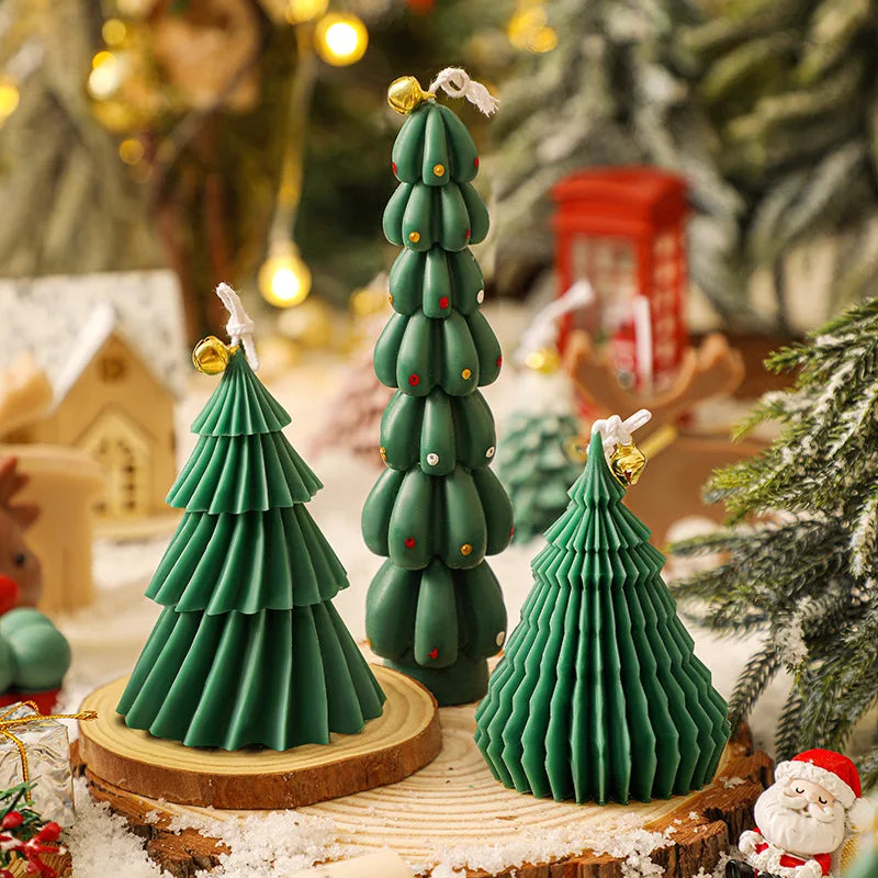 Cute Christmas Tree Candles Novelty Christmas Gifts Mini Wax Candle Red Green Scented Candles for Home Decor