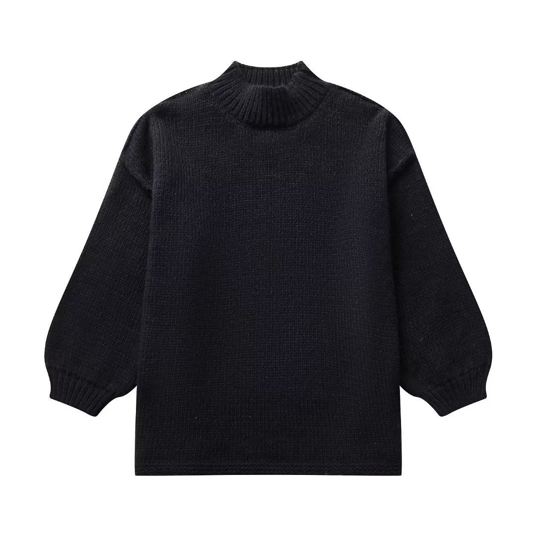 Round neck thin knit sweater